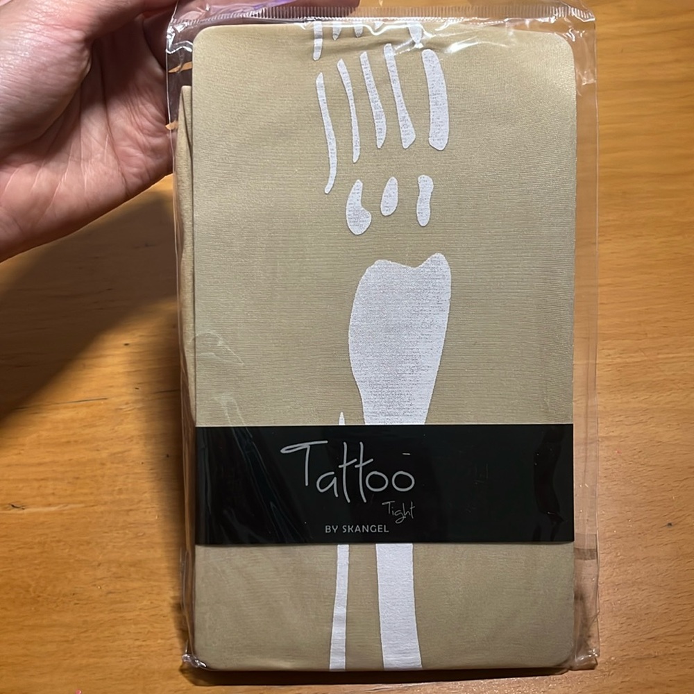 Skeleton tights